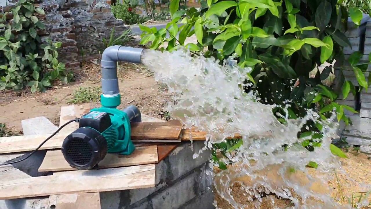 Wakaf Sumur Bor untuk Desa Pelosok